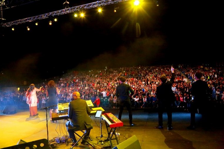 Gloria Gaynor at Ehdeniyat